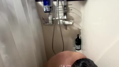 Snapshot of missspooky chatting on 10/21/25, 12:06 Miss Spooky Silverstacker online show from 10/21/25, 12:06