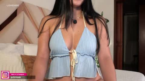 Snapshot of missthailand_ chatting on 05/22/26, 11:21 Fernanda Davila online show from 05/22/26, 11:21