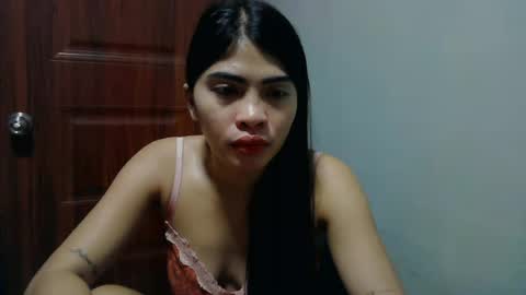 sofia online show from 06/17/26, 02:36