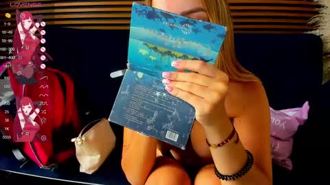 missvalery1 online show from 02/01/25, 05:05