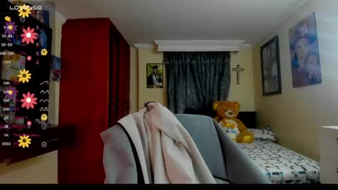 Snapshot of missvalery1 chatting on 04/21/26, 01:42 missvalery1 online show from 04/21/26, 01:42