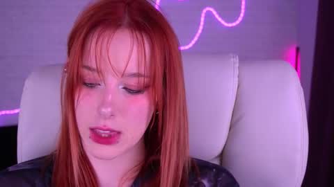 Snapshot of missvelora chatting on 11/07/25, 08:42 MissVelora online show from 11/07/25, 08:42