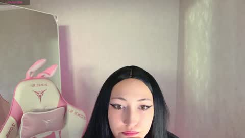 Nona online show from 04/11/26, 03:27