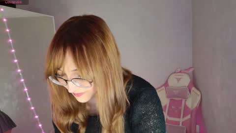 Nona online show from 04/17/26, 06:33