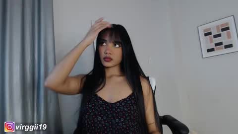 missvirggii online show from 09/25/25, 09:29