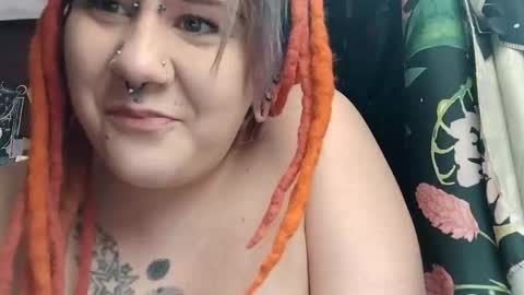 missxmoth444 online show from 12/16/25, 01:54