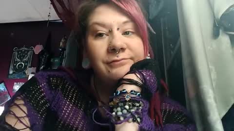missxmoth444 online show from 02/09/26, 12:36