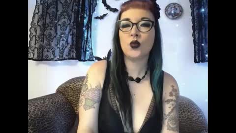 Missy Dee online show from 02/26/25, 03:32
