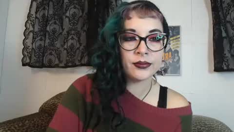 Missy Dee online show from 12/02/25, 07:25