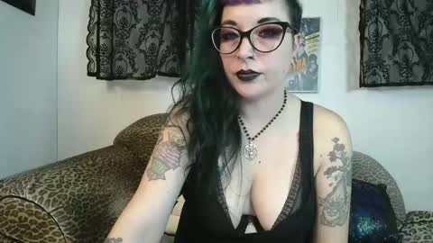 Missy Dee online show from 01/18/26, 08:29