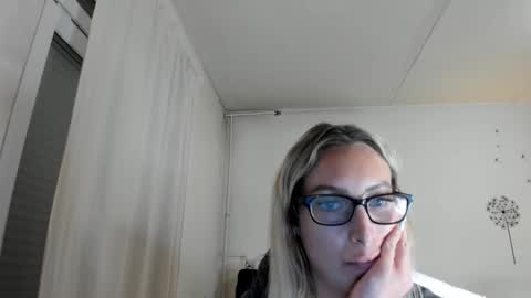 Missy matrix online show from 10/04/25, 07:01