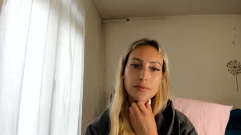 Missy matrix online show from 10/05/25, 10:57