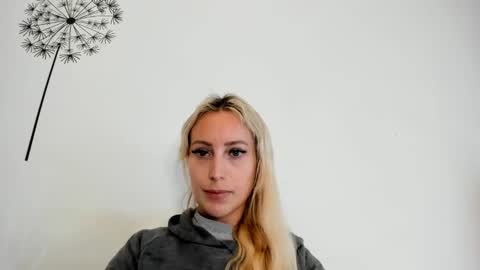 Missy matrix online show from 12/19/25, 10:22