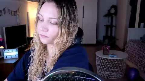 MissYourTouch online show from 04/22/26, 05:36