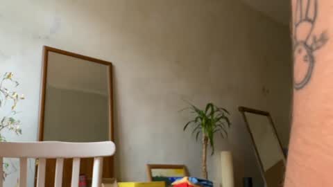 Snapshot of misszlataa chatting on 03/08/25, 11:48 Zlata online show from 03/08/25, 11:48