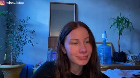 Snapshot of misszlataa chatting on 11/15/25, 11:29 Zlata online show from 11/15/25, 11:29