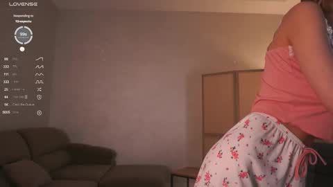 Mia online show from 10/07/25, 04:04