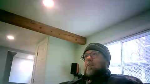 Snapshot of mister_happy567 chatting on 02/16/25, 07:27 Mr. Happy online show from 02/16/25, 07:27