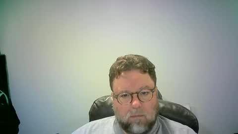 Snapshot of mister_happy567 chatting on 10/27/25, 05:55 Mr. Happy online show from 10/27/25, 05:55