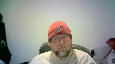 Snapshot of mister_happy567 chatting on 11/03/25, 06:47 Mr. Happy online show from 11/03/25, 06:47