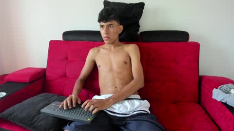 Snapshot of mister_jhonxxx chatting on 12/07/24, 12:45 mister_jhonxxx online show from 12/07/24, 12:45