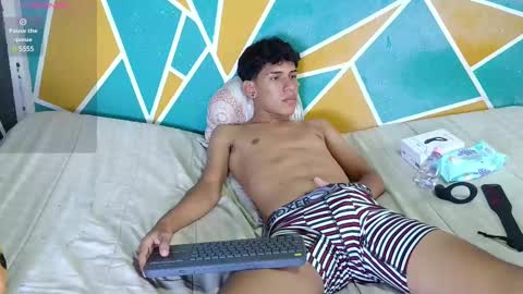 Snapshot of mister_jhonxxx chatting on 02/13/25, 07:42 mister_jhonxxx online show from 02/13/25, 07:42