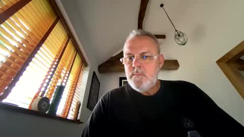 Misterblivs online show from 06/05/26, 06:20