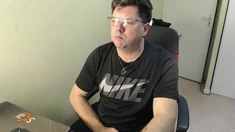 Snapshot of mistercoeur1 chatting on 01/31/25, 11:13 mistercoeur online show from 01/31/25, 11:13