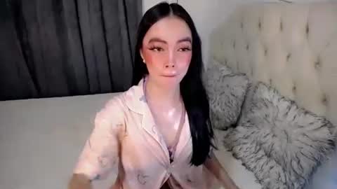 CRISHA  online show from 04/12/26, 06:18