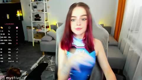 Hi everyone Im Tina online show from 09/28/25, 07:47