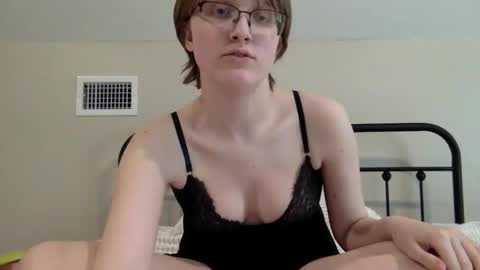 Lassie Cassie online show from 04/10/26, 10:47