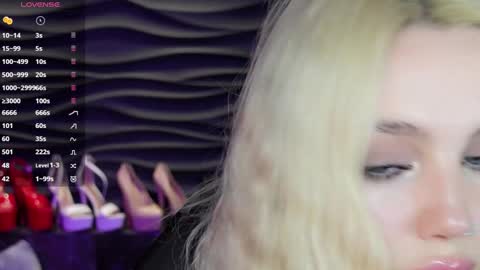 Darsy online show from 12/14/24, 06:02