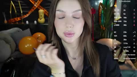 Darsy online show from 11/02/25, 06:05