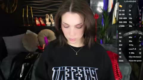 Darsy online show from 11/26/25, 04:57