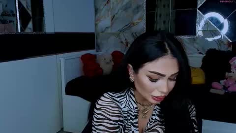 mistress_meryem online show from 11/25/25, 12:32