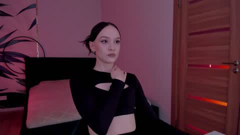 Mistress Mia online show from 12/16/24, 08:20