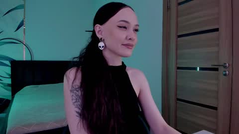 Mistress Mia online show from 10/24/25, 11:12