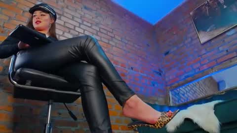 mistress_milana_ online show from 12/20/24, 03:21