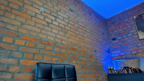 mistress_milana_ online show from 12/22/24, 10:38