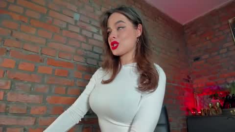 mistress_milana_ online show from 01/26/25, 12:11