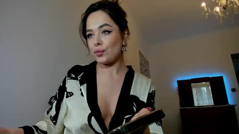mistress_milana_ online show from 01/18/26, 01:15