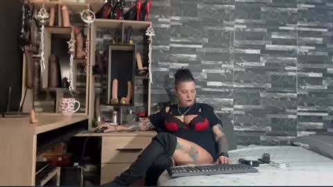 Mistress Mirybossy online show from 12/10/24, 03:52