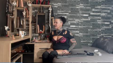Mistress Mirybossy online show from 12/18/24, 02:32
