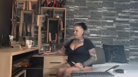 Mistress Mirybossy online show from 02/08/25, 07:59