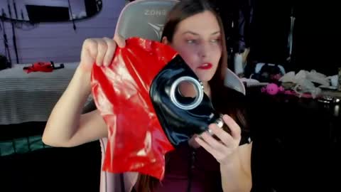 Dirty Priest and Ivi online show from 05/22/26, 10:59