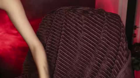 Miss Rochelle online show from 11/11/25, 02:44