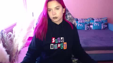 Snapshot of mistressbailey_x chatting on 09/29/25, 11:04 Miss Bailey online show from 09/29/25, 11:04