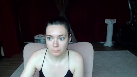 Snapshot of mistressjuniper chatting on 02/05/26, 08:35 Mistress June online show from 02/05/26, 08:35