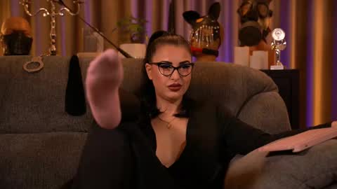 Mistress Kelly online show from 10/10/25, 10:31