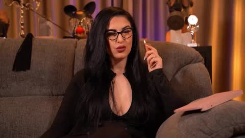 Mistress Kelly online show from 01/05/26, 05:27